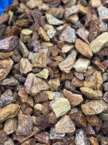 Златолит персиковый декоративная каменная крошка купить в Сергиеву Посаду