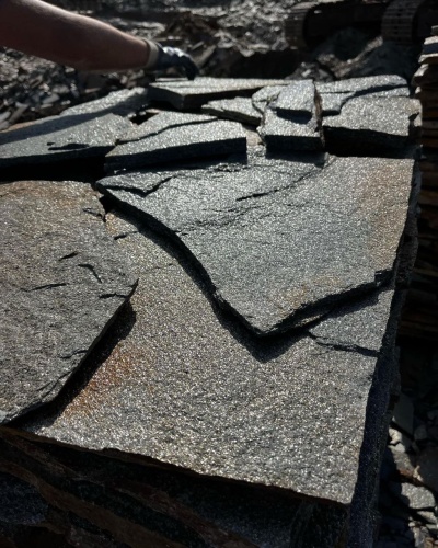 Плитняк златолит серебристый для фасада купить в Сергиеву Посаду