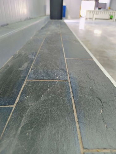 Плитка чёрная из натурального камня фасадная 30 см * 5 см, толщина 7 мм -30 мм купить в Сергиеву Посаду