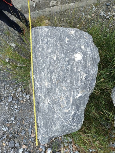 купить валуны ландшафтные